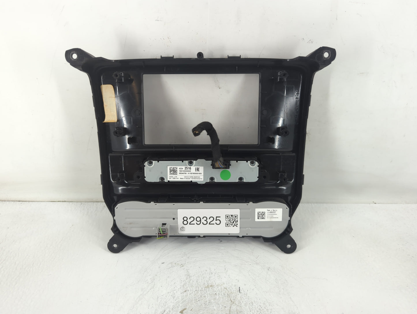 2016 Gmc Sierra 1500 Radio AM FM Cd Player Receiver Replacement P/N:42342510 42342516 Fits OEM Used Auto Parts - Oemusedautoparts1.com