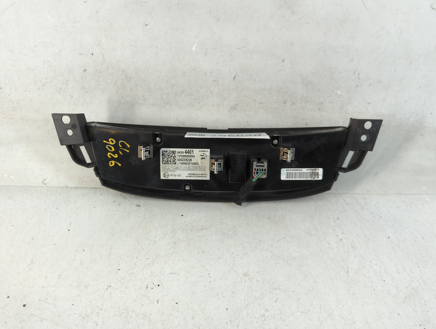 2018-2022 Chevrolet Traverse Climate Control Module Temperature AC/Heater Replacement P/N:84344401 Fits OEM Used Auto Parts - Oemusedautoparts1.com