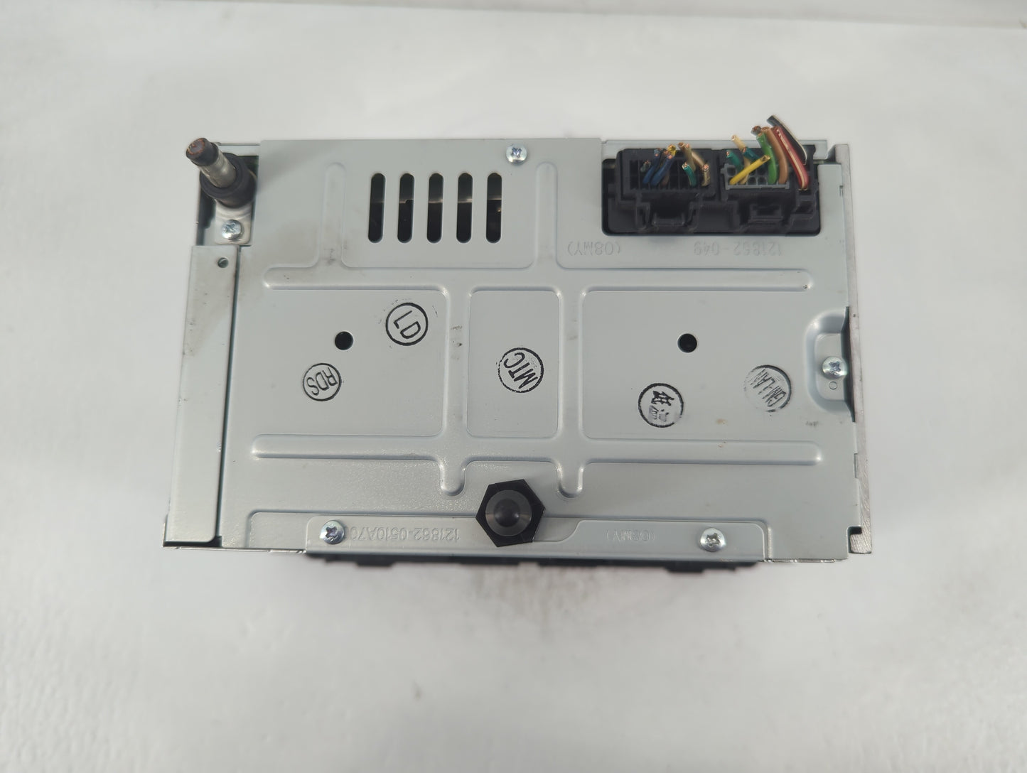 2008 Saturn Vue Radio AM FM Cd Player Receiver Replacement P/N:25956992 Fits OEM Used Auto Parts - Oemusedautoparts1.com