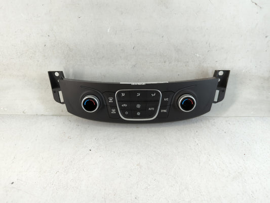 2018-2022 Chevrolet Traverse Climate Control Module Temperature AC/Heater Replacement P/N:84344401 Fits OEM Used Auto Parts - Oemusedautoparts1.com