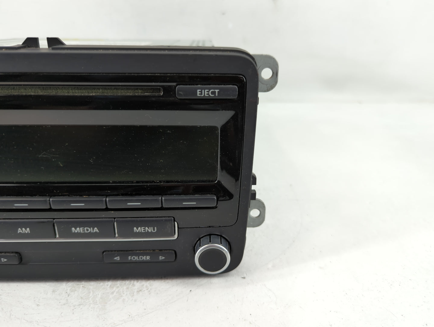 2012-2016 Volkswagen Beetle Radio AM FM Cd Player Receiver Replacement P/N:1K0 035 164 D Fits Fits 2011 2012 2013 2014 2015 2016 OEM Used Auto Parts - Oemusedautoparts1.com