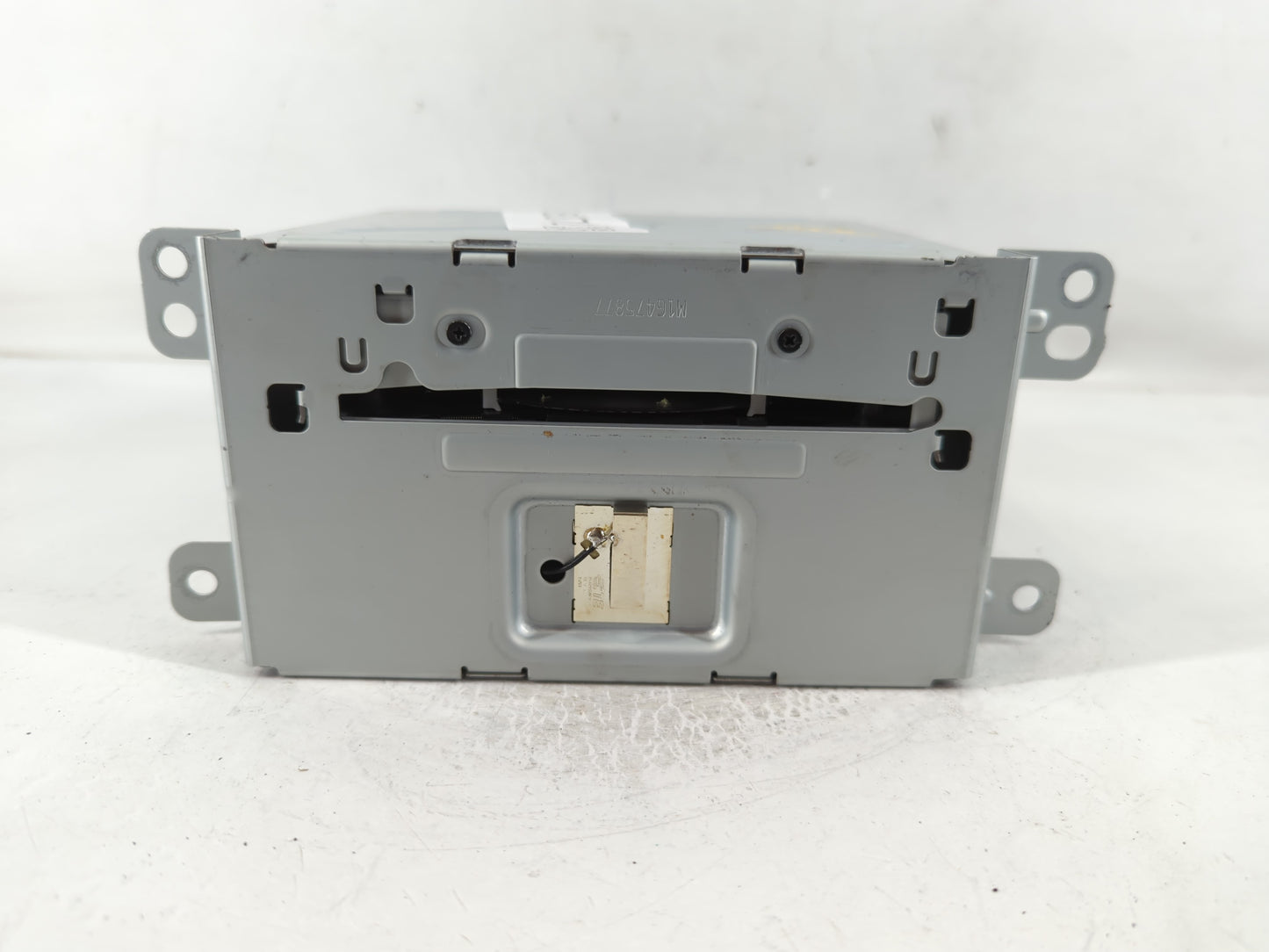 2016 Chevrolet Malibu Limited Radio AM FM Cd Player Receiver Replacement P/N:23284461 Fits Fits 2014 2015 OEM Used Auto Parts - Oemusedautoparts1.com