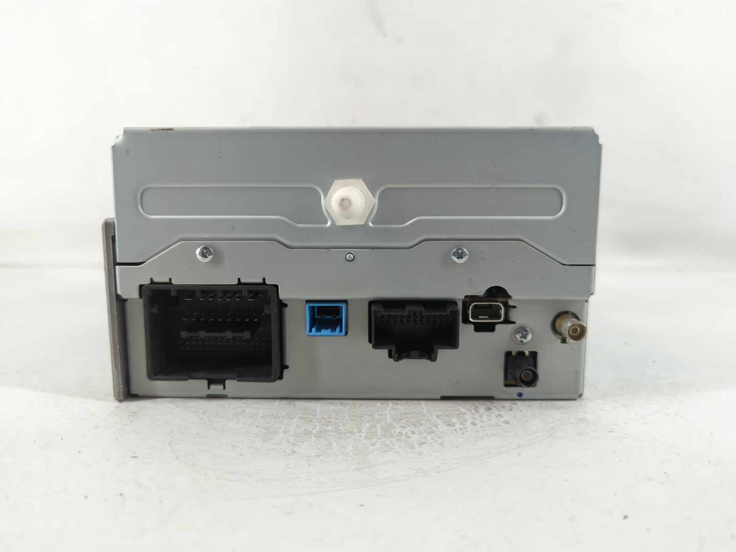 2016 Chevrolet Malibu Limited Radio AM FM Cd Player Receiver Replacement P/N:23284461 Fits Fits 2014 2015 OEM Used Auto Parts - Oemusedautoparts1.com