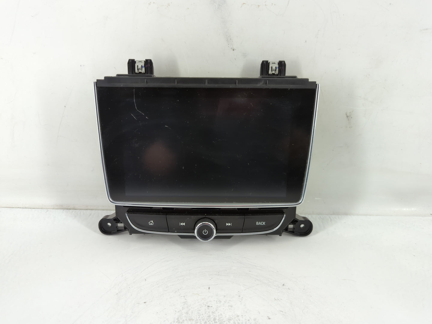 2017-2021 Buick Encore Radio AM FM Cd Player Receiver Replacement P/N:42670751 Fits Fits 2017 2018 2019 2020 2021 OEM Used Auto Parts - Oemusedautoparts1.com
