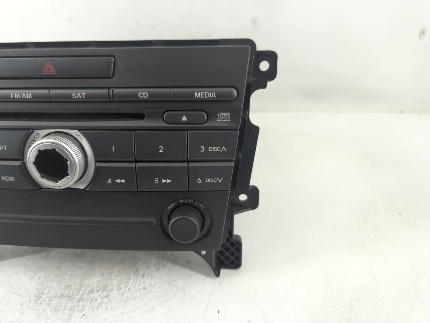 2007-2009 Mazda Cx-7 Radio AM FM Cd Player Receiver Replacement P/N:EG23 66 AR0A Fits Fits 2007 2008 2009 OEM Used Auto Parts - Oemusedautoparts1.com