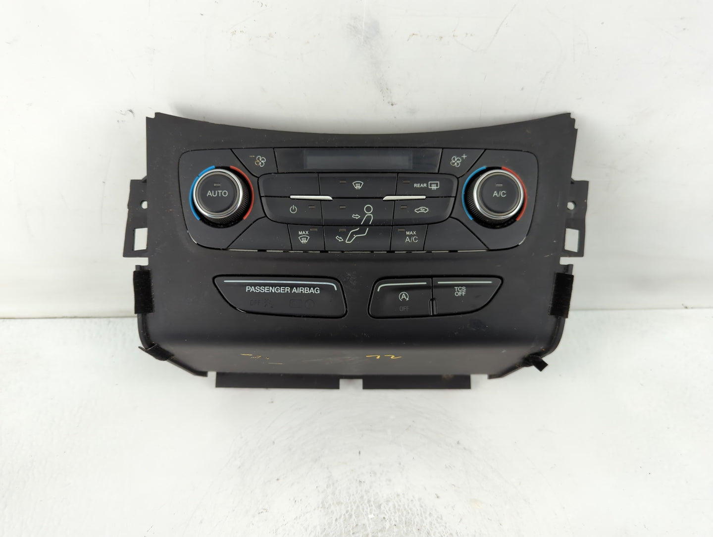 2017 Ford Escape Climate Control Module Temperature AC/Heater Replacement P/N:GJ5T-18C612-EA Fits OEM Used Auto Parts - Oemusedautoparts1.com