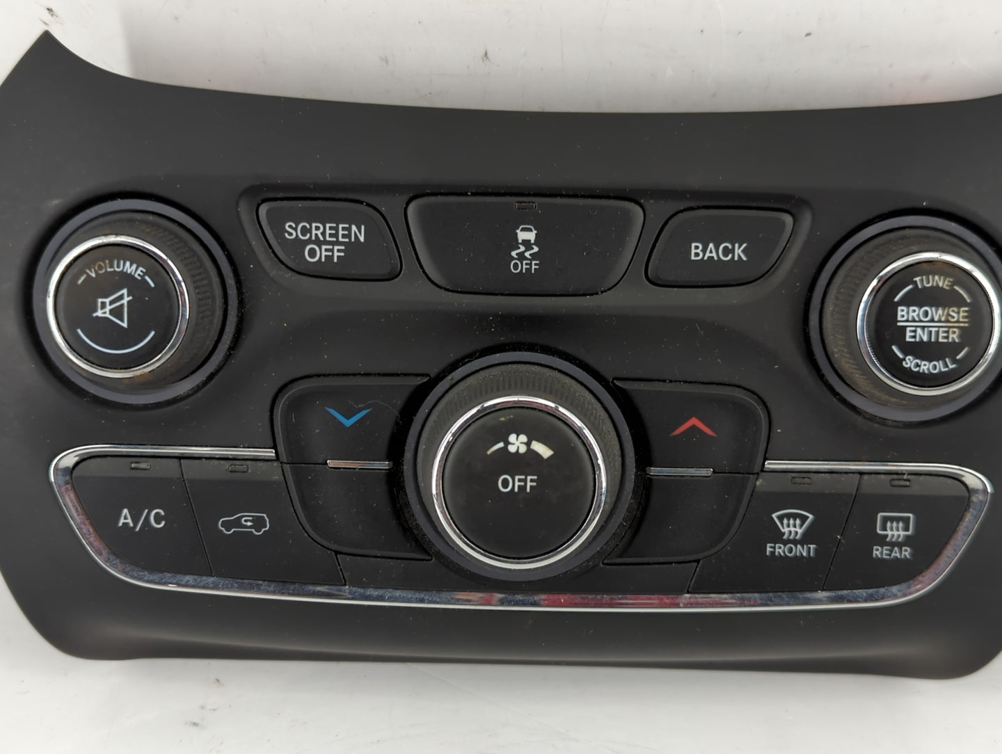 2015-2018 Jeep Cherokee Climate Control Module Temperature AC/Heater Replacement P/N:68293521AC Fits Fits 2015 2016 2017 2018 OEM Used Auto Parts - Oemusedautoparts1.com