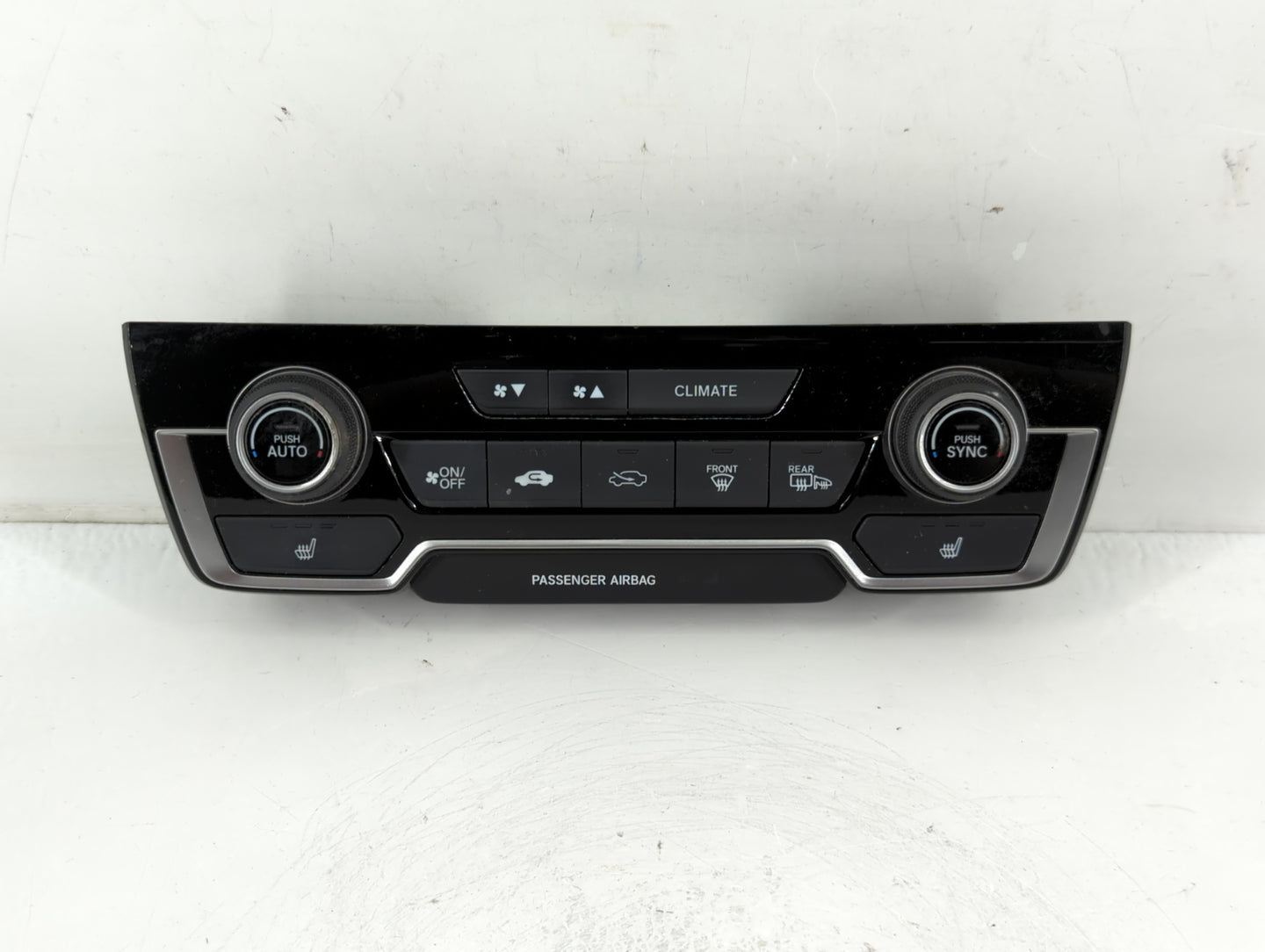2017-2019 Honda Cr-V Climate Control Module Temperature AC/Heater Replacement P/N:79620TLAA413M1 Fits Fits 2017 2018 2019 OEM Used Auto Parts - Oemusedautoparts1.com