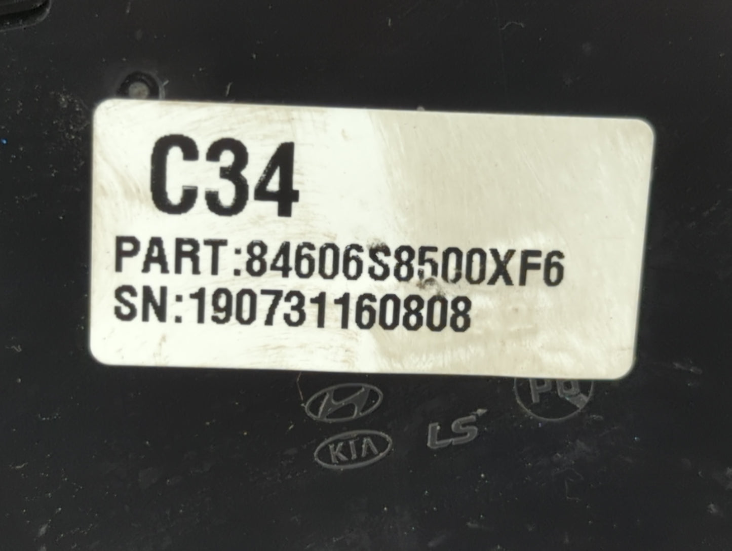 2020-2022 Hyundai Palisade Ac Heater Climate Control 84606s8500xf6 - Oemusedautoparts1.com