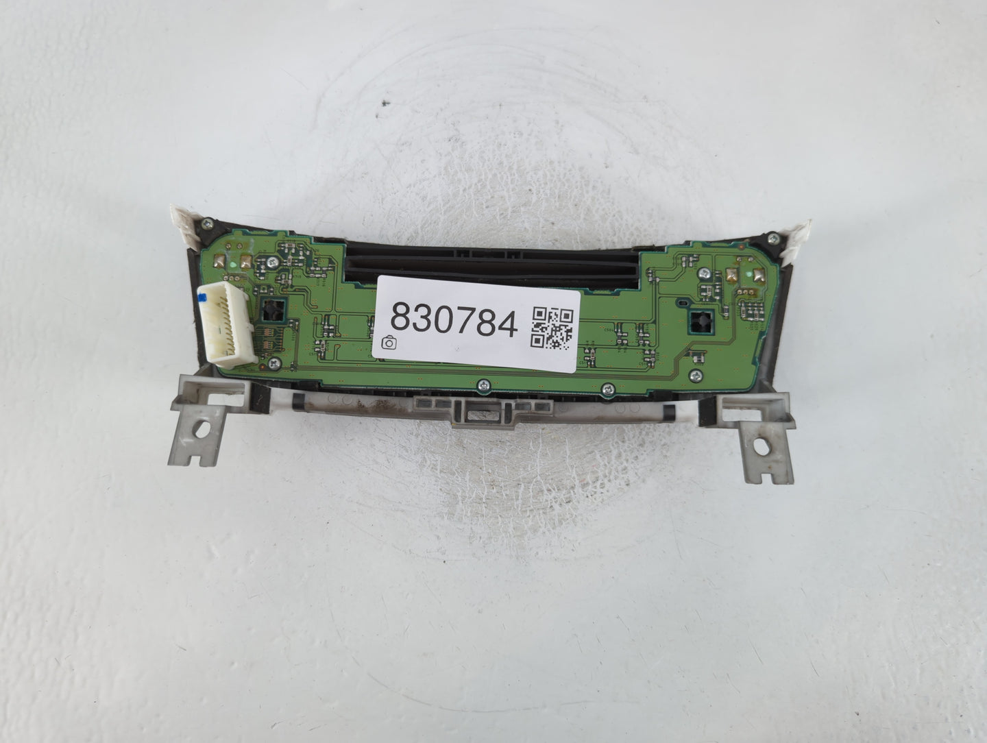 2014-2016 Infiniti Qx60 Radio AM FM Cd Player Receiver Replacement P/N:253913JA0A Fits Fits 2013 2014 2015 2016 OEM Used Auto Parts - Oemusedautoparts1.com