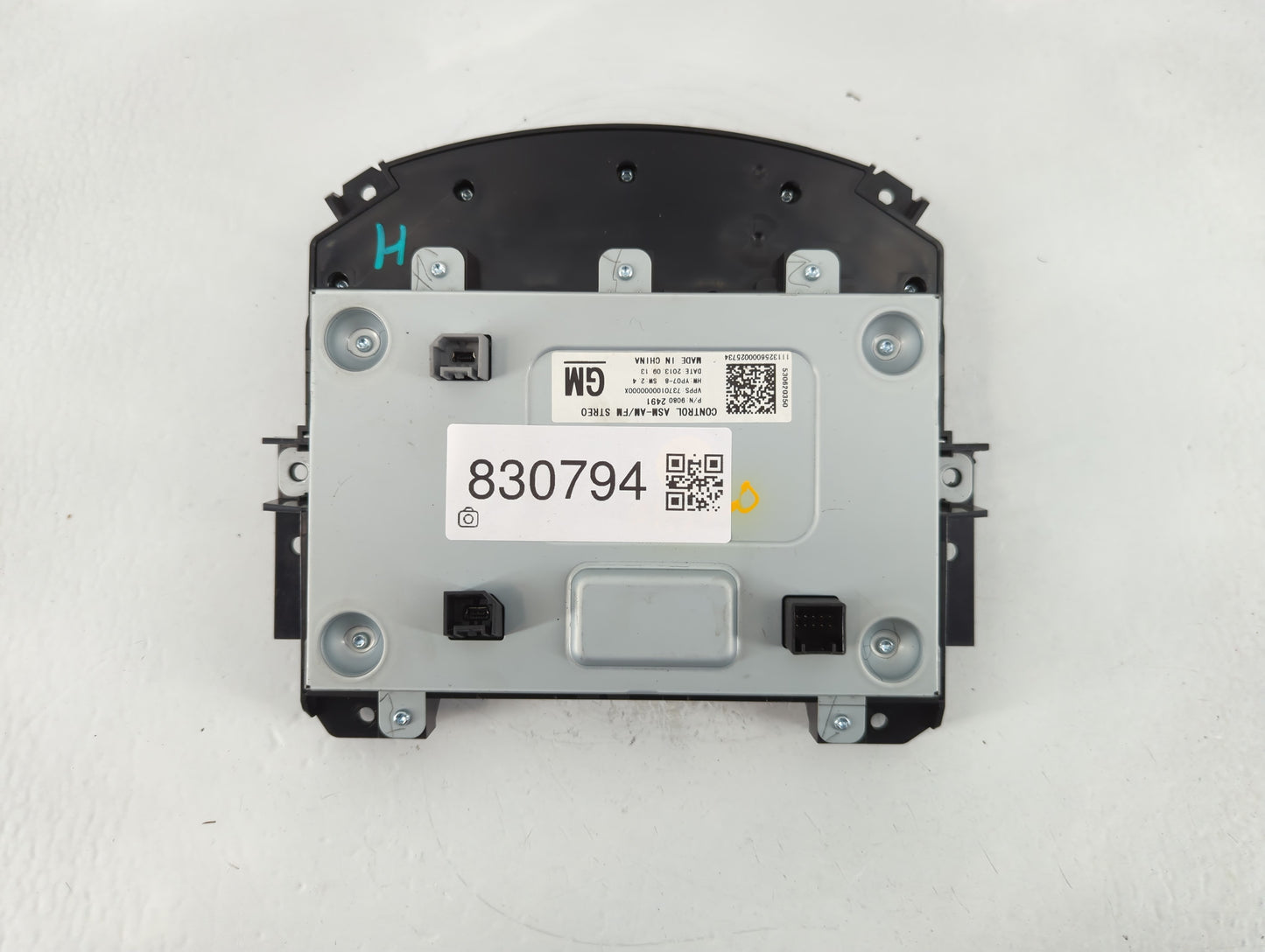 2014 Buick Lacrosse Radio AM FM Cd Player Receiver Replacement P/N:90802491 Fits OEM Used Auto Parts - Oemusedautoparts1.com