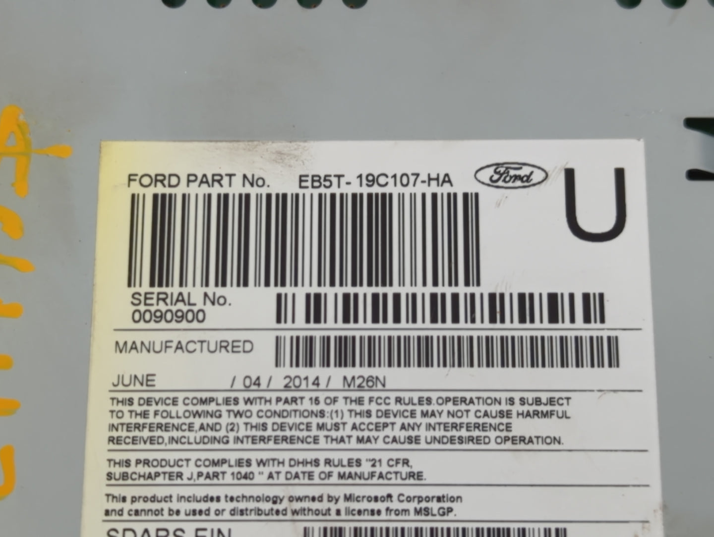 2014-2015 Ford Explorer Radio AM FM Cd Player Receiver Replacement P/N:EB5T-19C107-HA Fits Fits 2014 2015 OEM Used Auto Parts - Oemusedautoparts1.com