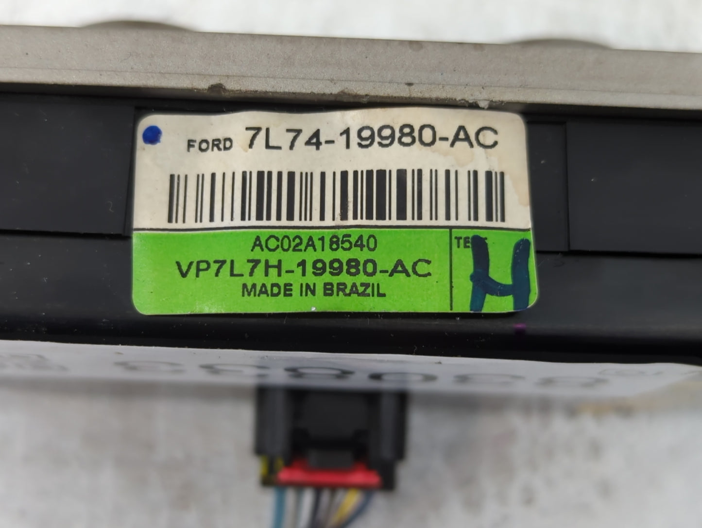 2007 Lincoln Navigator Climate Control Module Temperature AC/Heater Replacement P/N:7L74-19980-AC Fits OEM Used Auto Parts - Oemusedautoparts1.com