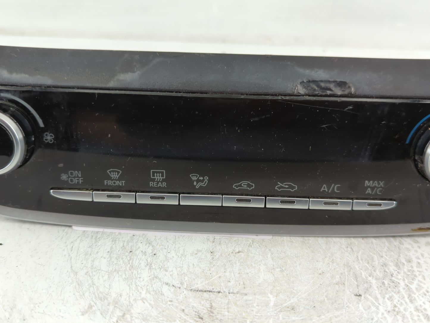 2020 Toyota Corolla Climate Control Module Temperature AC/Heater Replacement P/N:982-1V98 40 55900-02D40, 75K5333>ABS< Fits OEM Used Auto Parts - Oemusedautoparts1.com