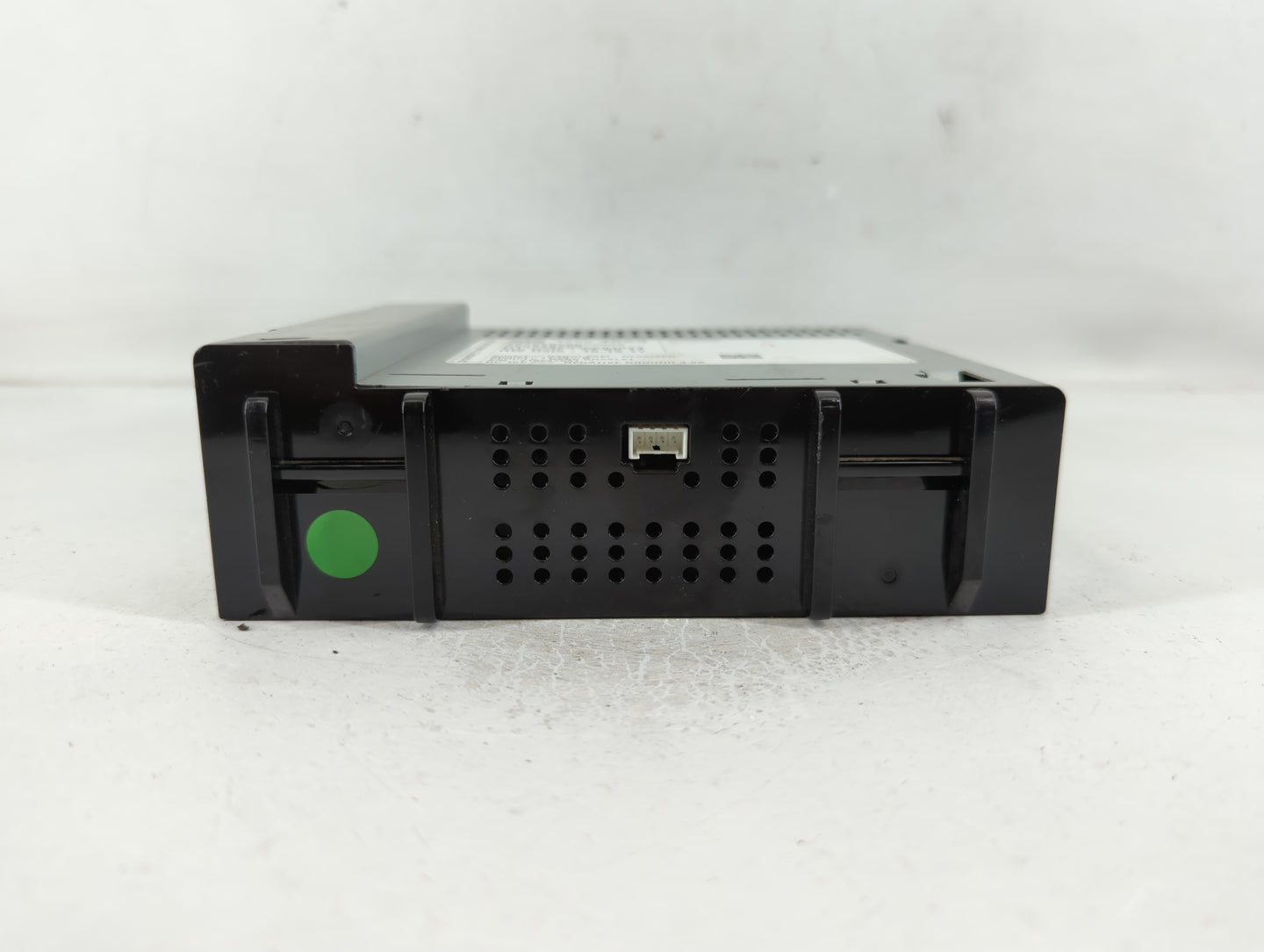2018 Chevrolet Silverado 1500 Radio AM FM Cd Player Receiver Replacement P/N:42554623 Fits Fits 2019 OEM Used Auto Parts - Oemusedautoparts1.com