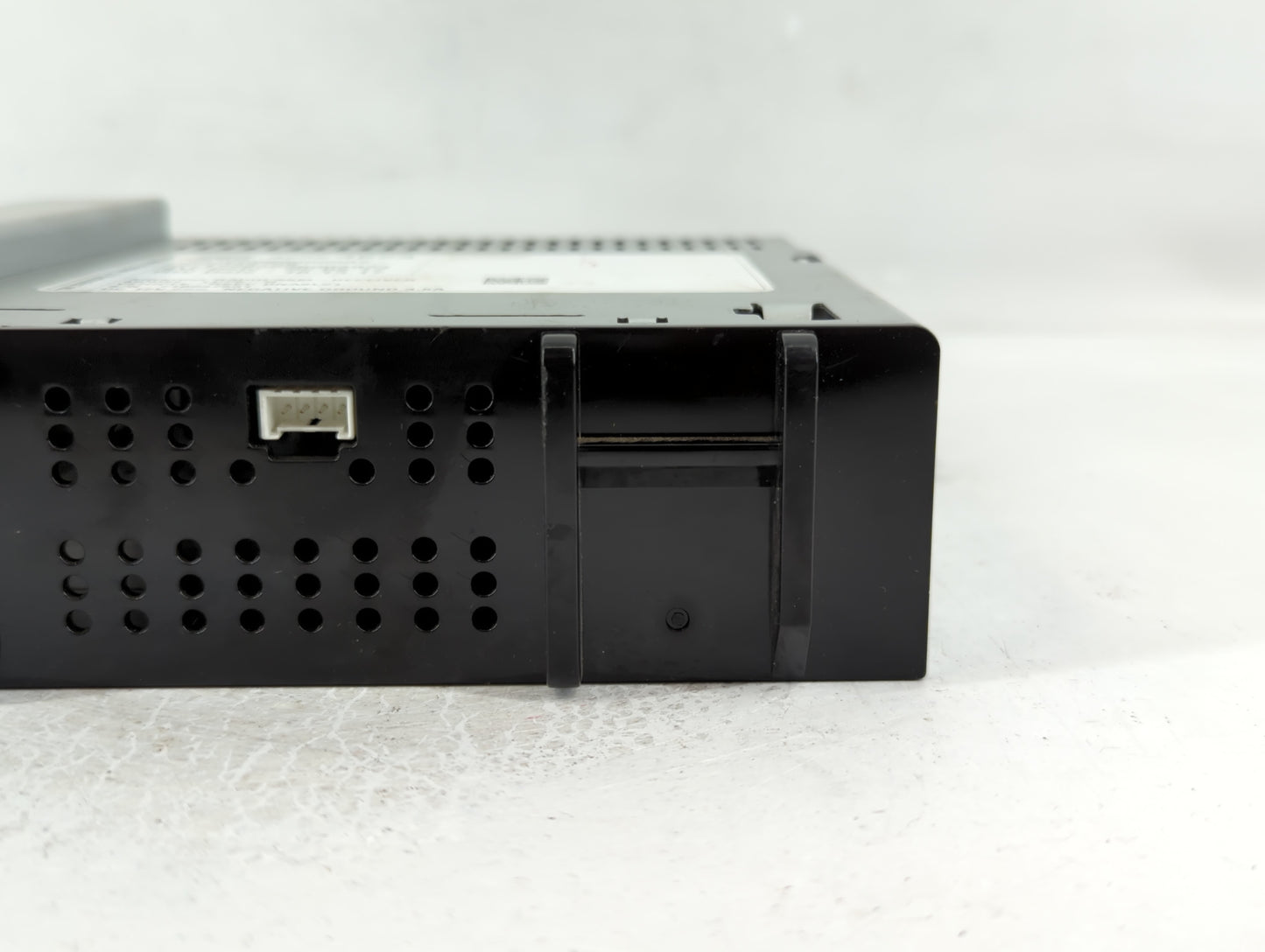2018 Chevrolet Silverado 1500 Radio AM FM Cd Player Receiver Replacement P/N:42554623 Fits Fits 2019 OEM Used Auto Parts - Oemusedautoparts1.com