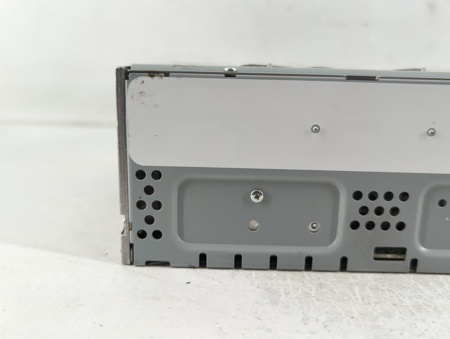2019 Ford Fusion Radio AM FM Cd Player Receiver Replacement P/N:CQ-HJ16N0404MB Fits OEM Used Auto Parts - Oemusedautoparts1.com