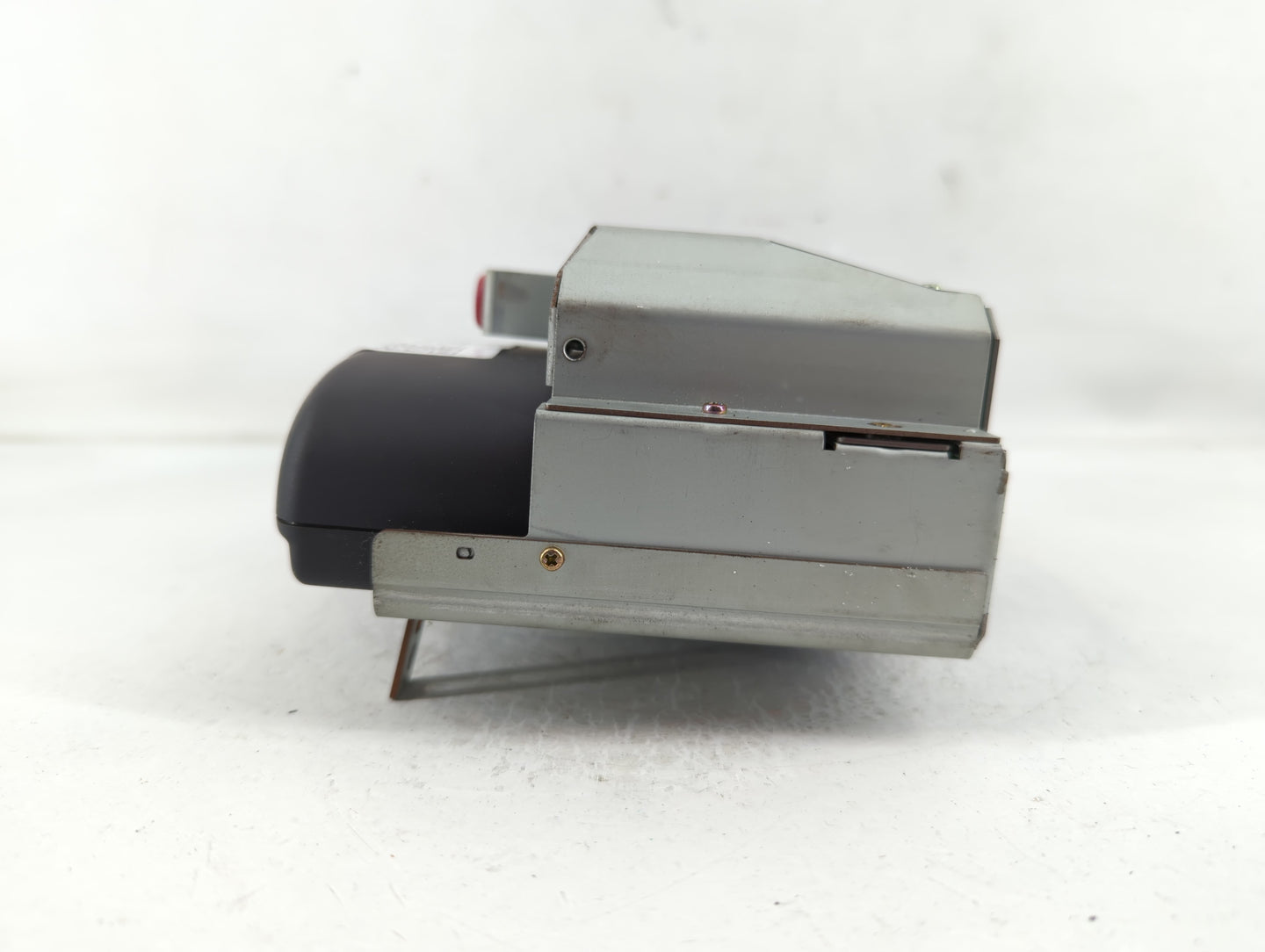 2003 Volvo Xc90 Radio AM FM Cd Player Receiver Replacement P/N:30656245-1 Fits OEM Used Auto Parts - Oemusedautoparts1.com