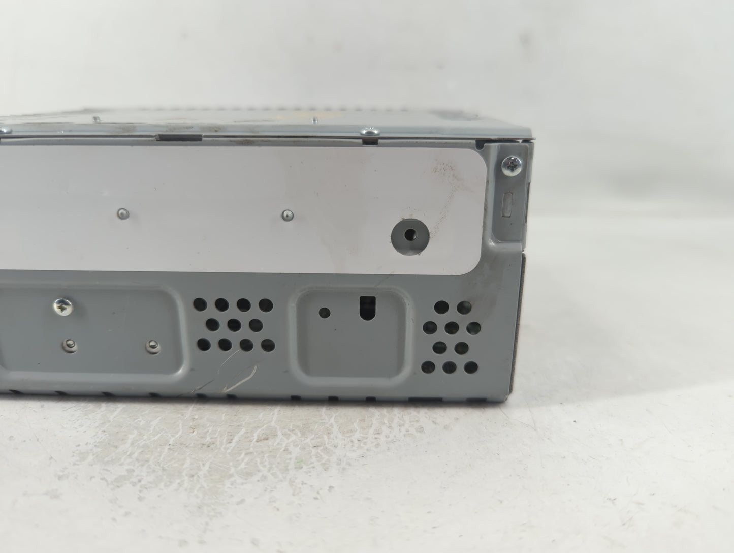 2019-2020 Ford Edge Radio AM FM Cd Player Receiver Replacement Fits Fits 2019 2020 OEM Used Auto Parts - Oemusedautoparts1.com