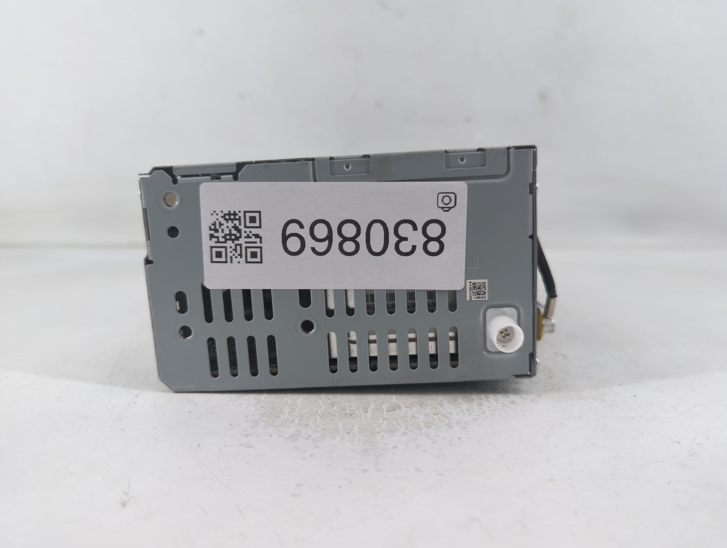 2019-2020 Ford Edge Radio AM FM Cd Player Receiver Replacement Fits Fits 2019 2020 OEM Used Auto Parts - Oemusedautoparts1.com
