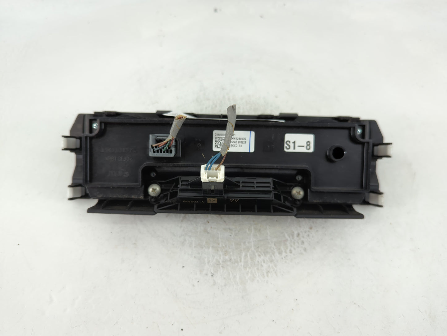 2016-2021 Honda Civic Climate Control Module Temperature AC/Heater Replacement P/N:1157A2 200223 Fits OEM Used Auto Parts - Oemusedautoparts1.com