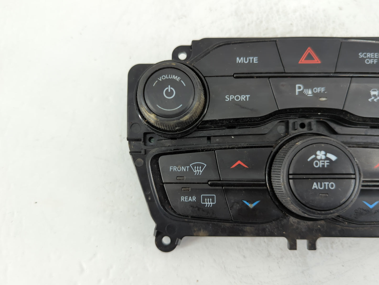 2017 Dodge Challenger Climate Control Module Temperature AC/Heater Replacement P/N:HH665656 3354380, 5PG682XGAE Fits OEM Used Auto Parts - Oemusedautoparts1.com