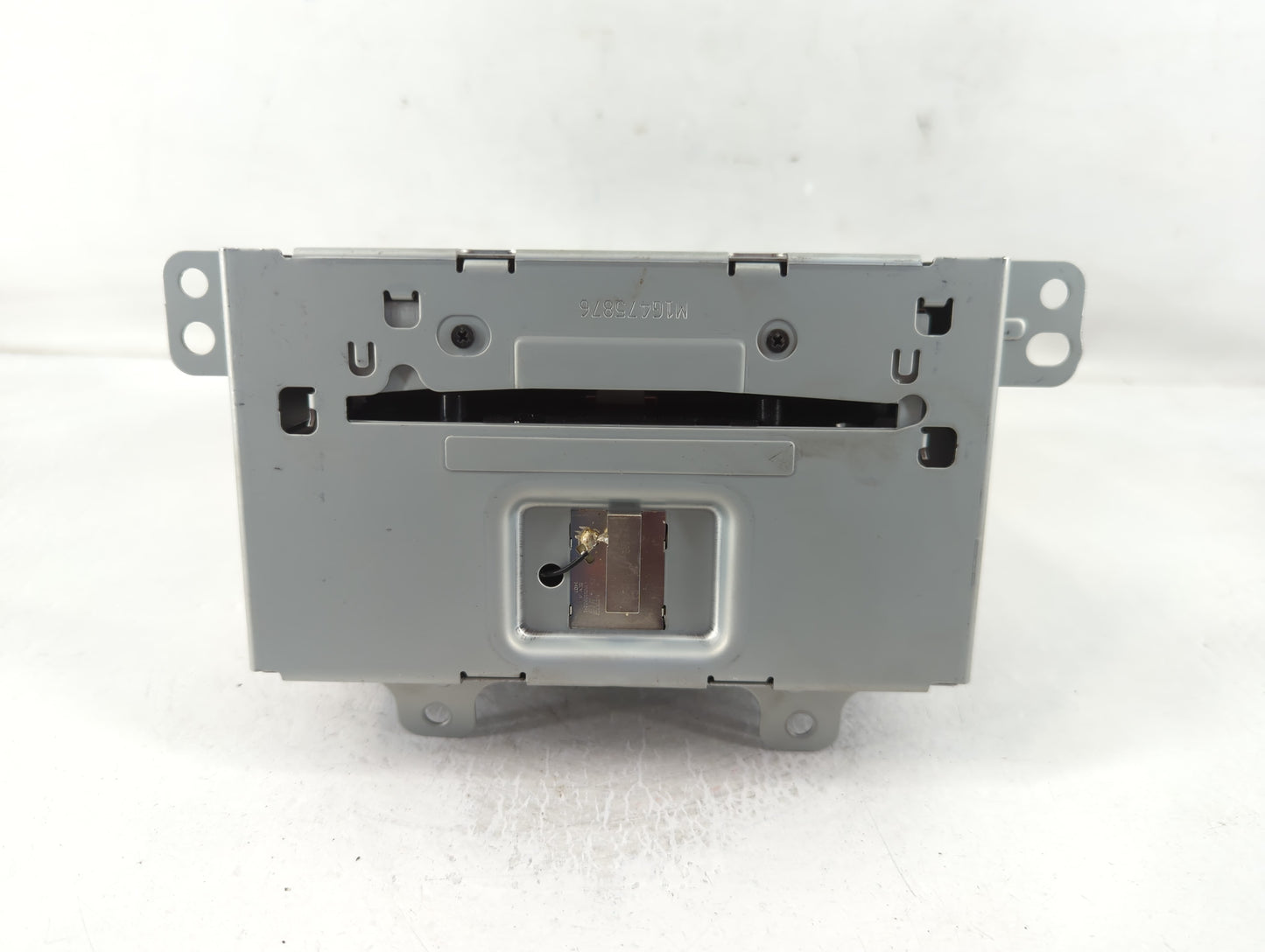 2015-2016 Buick Encore Radio AM FM Cd Player Receiver Replacement P/N:84022548 Fits Fits 2014 2015 2016 2017 OEM Used Auto Parts - Oemusedautoparts1.com