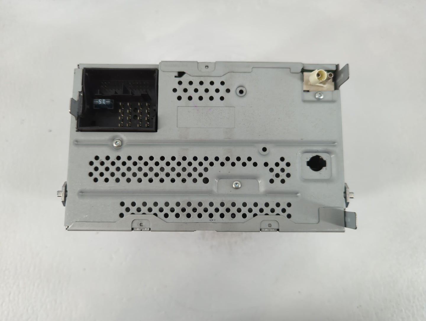 2012-2015 Volkswagen Passat Radio AM FM Cd Player Receiver Replacement P/N:1K0 035 164 D Fits Fits 2011 2012 2013 2014 2015 2016 OEM Used Auto Parts - Oemusedautoparts1.com