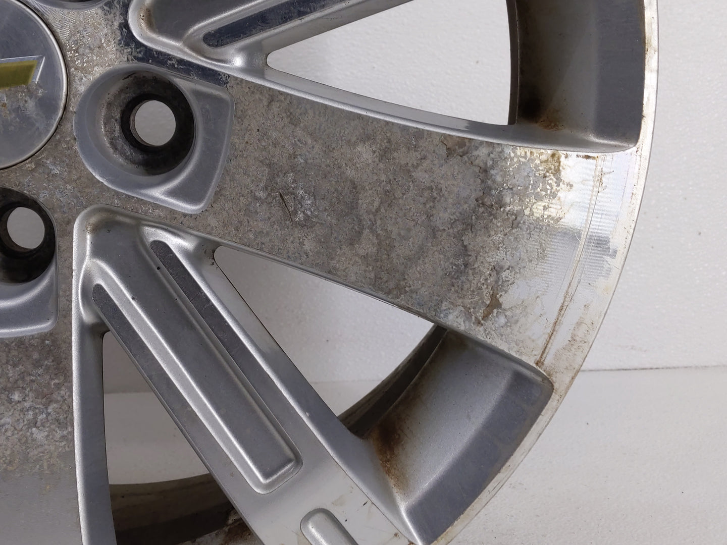 2010-2012 Chevrolet Equinox Oem Wheel Rim - Oemusedautoparts1.com