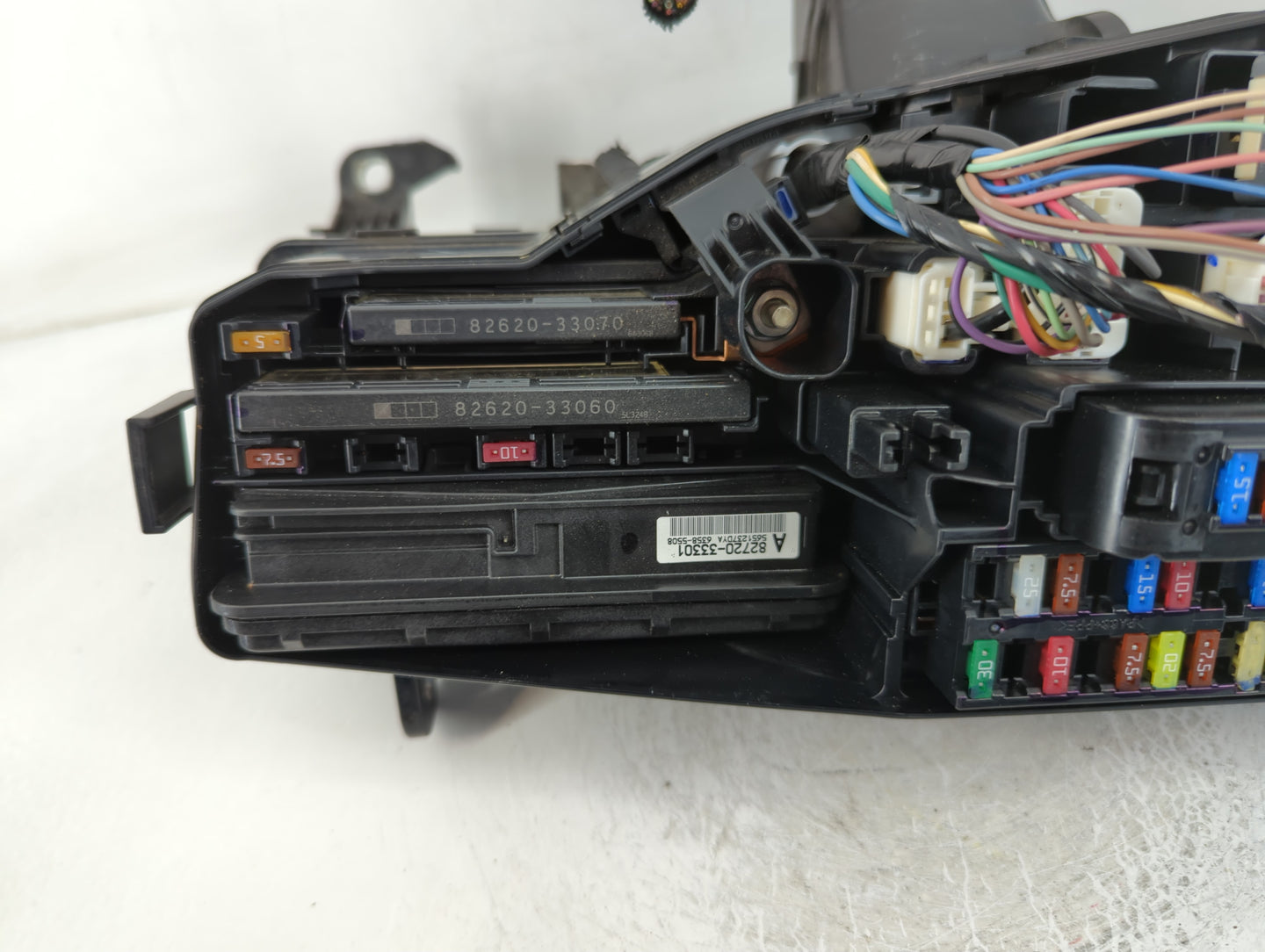 2012-2017 Toyota Camry Fusebox Fuse Box Panel Relay Module P/N:82662-06170 Fits Fits 2012 2013 2014 2015 2016 2017 OEM Used Auto Parts - Oemusedautoparts1.com