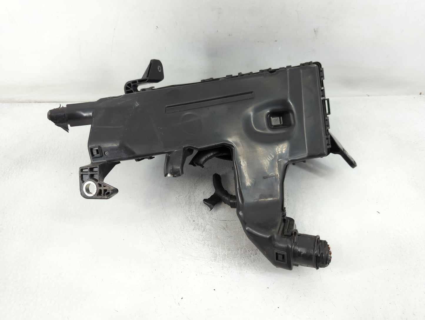 2012-2017 Toyota Camry Fusebox Fuse Box Panel Relay Module P/N:82662-06170 Fits Fits 2012 2013 2014 2015 2016 2017 OEM Used Auto Parts - Oemusedautoparts1.com