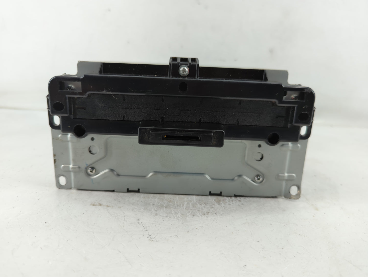 2015 Dodge Journey Radio AM FM Cd Player Receiver Replacement P/N:P68240129AA Fits OEM Used Auto Parts - Oemusedautoparts1.com