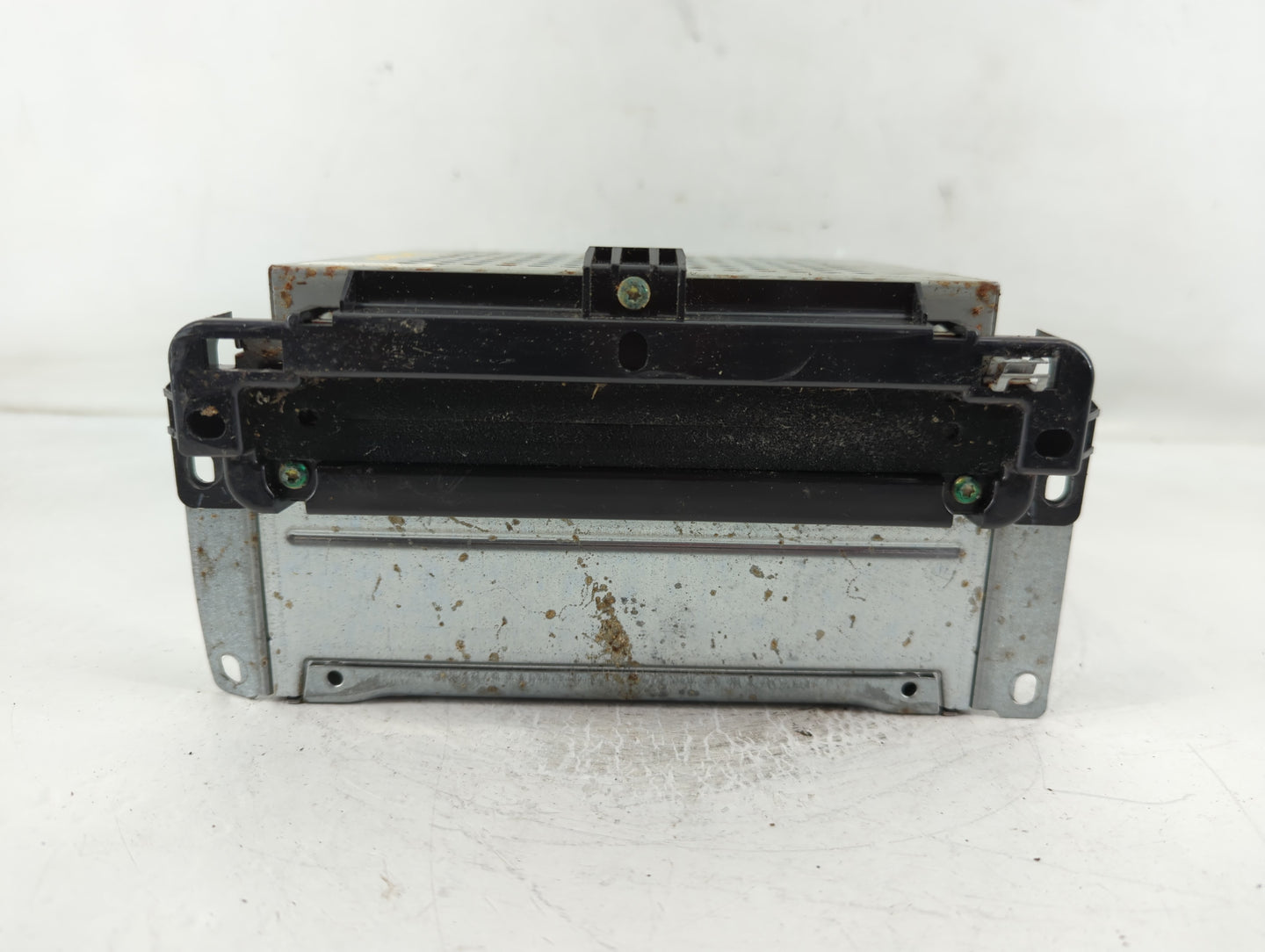2018-2020 Dodge Journey Radio AM FM Cd Player Receiver Replacement P/N:P68209665AD Fits Fits 2018 2019 2020 OEM Used Auto Parts - Oemusedautoparts1.com