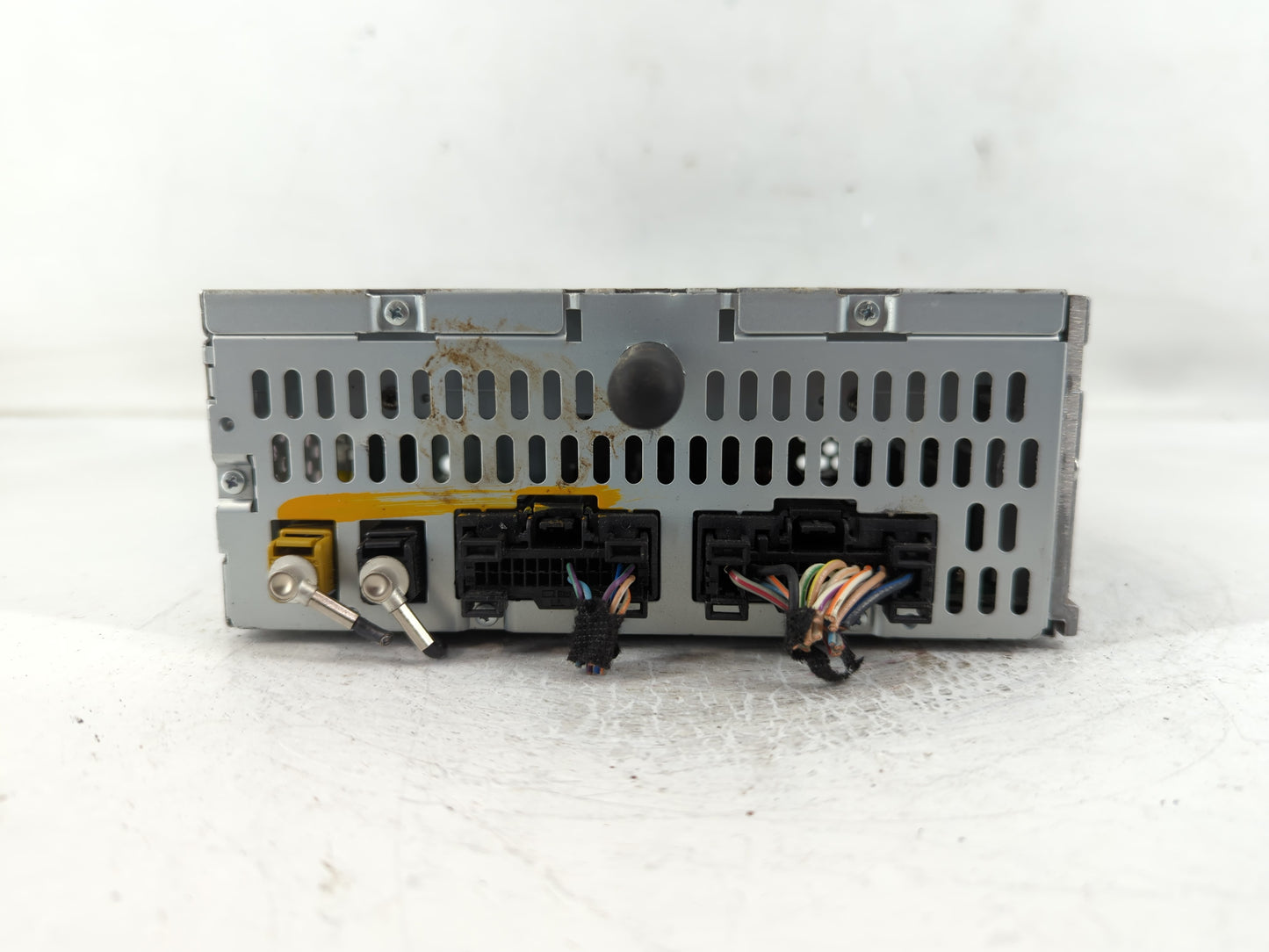 2013-2015 Ford Edge Radio AM FM Cd Player Receiver Replacement P/N:DT4T-19C107-BB ET4T19C107JA Fits Fits 2013 2014 2015 OEM Used Auto Parts - Oemusedautoparts1.com