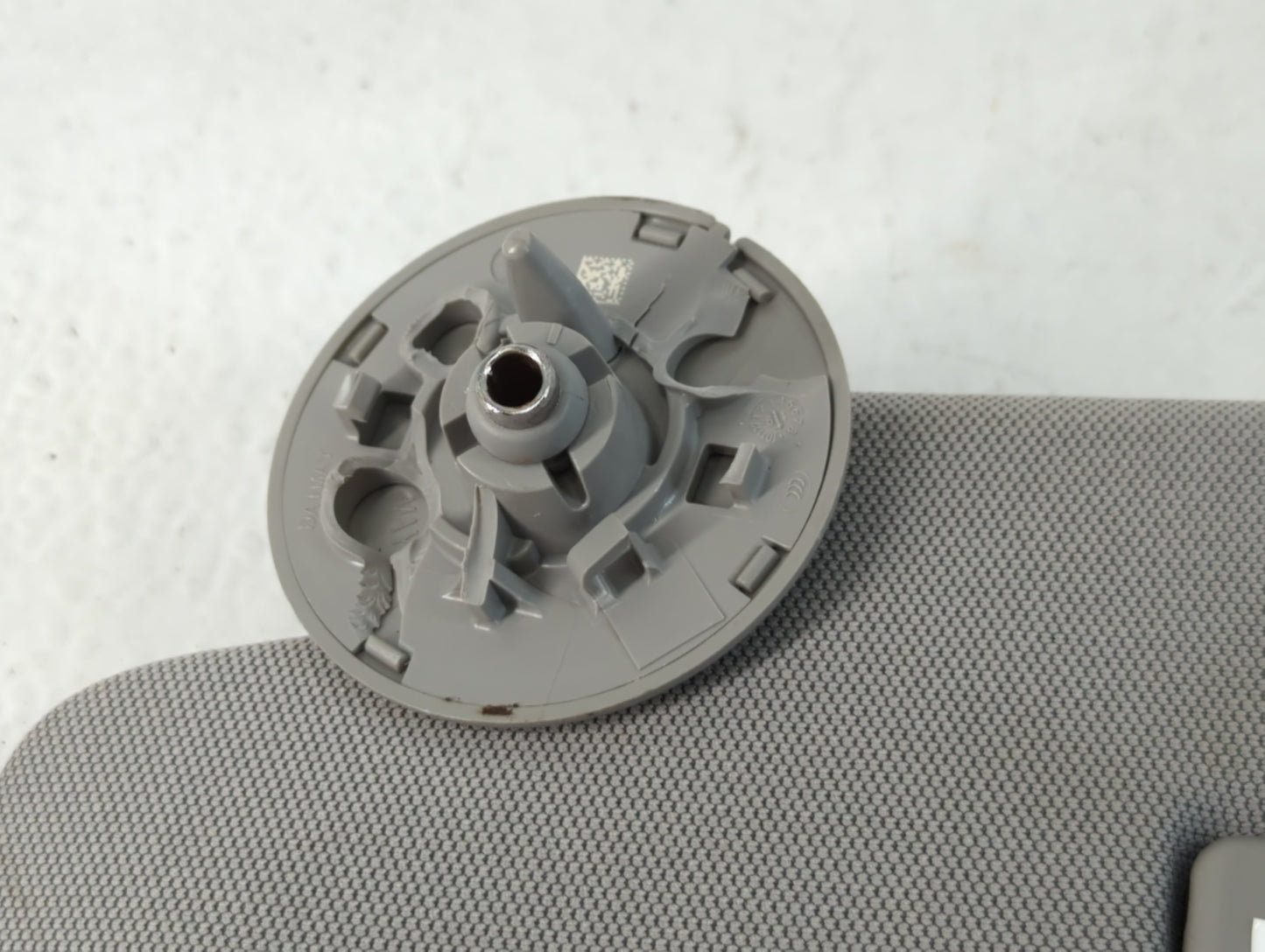 2017-2020 Chevrolet Trax Sun Visor Shade Replacement Driver Left Mirror Fits Fits 2017 2018 2019 2020 OEM Used Auto Parts - Oemusedautoparts1.com