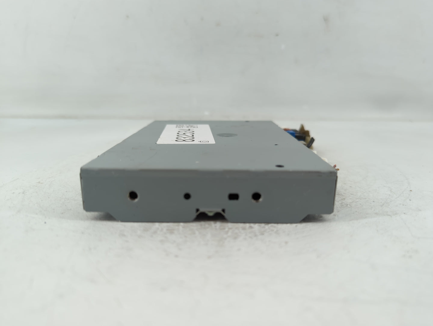 2018-2019 Infiniti Q50 Chassis Control Module Ccm Bcm Body Control - Oemusedautoparts1.com