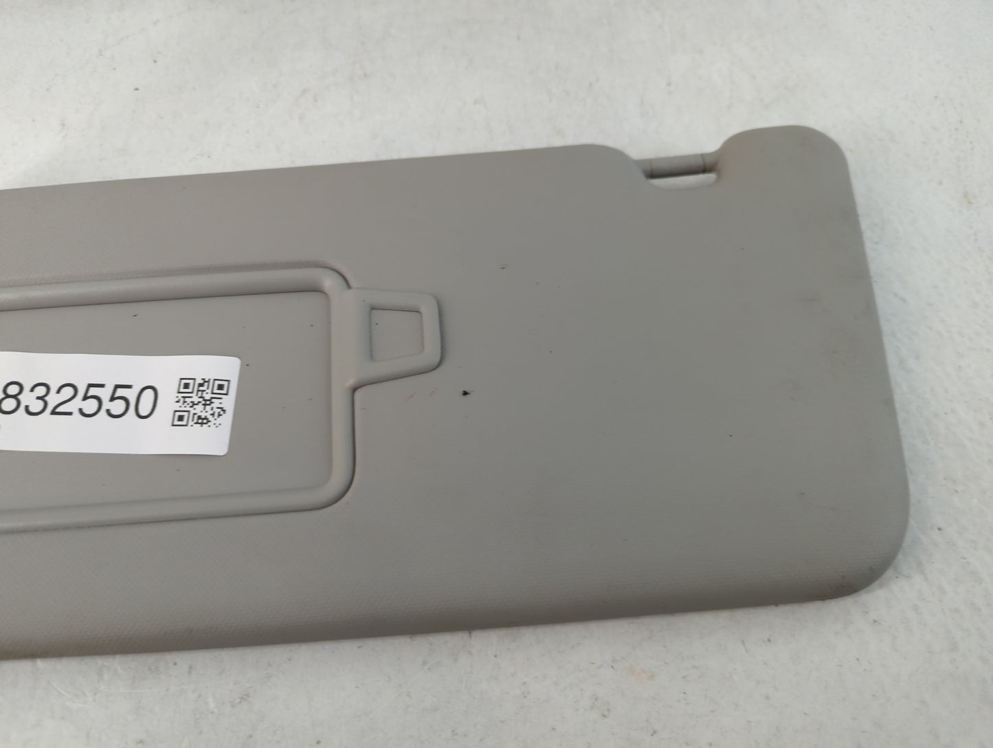 2020-2021 Kia Soul Sun Visor Shade Replacement Driver Left Mirror Fits Fits 2020 2021 OEM Used Auto Parts - Oemusedautoparts1.com