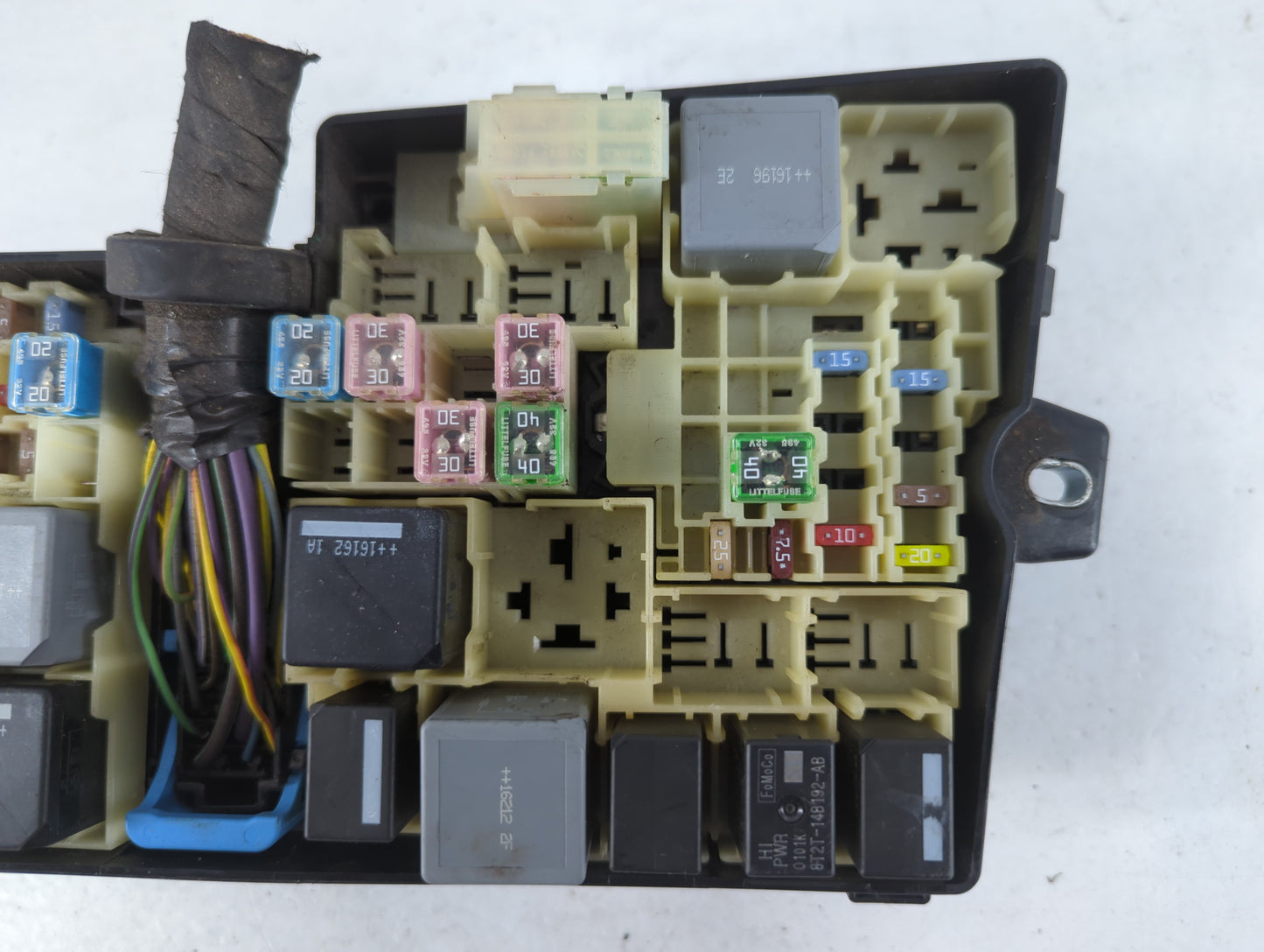 2016 Ford Transit Connect Fusebox Fuse Box Panel Relay Module P/N:E02345500 AV6T-14A067-AD Fits OEM Used Auto Parts - Oemusedautoparts1.com