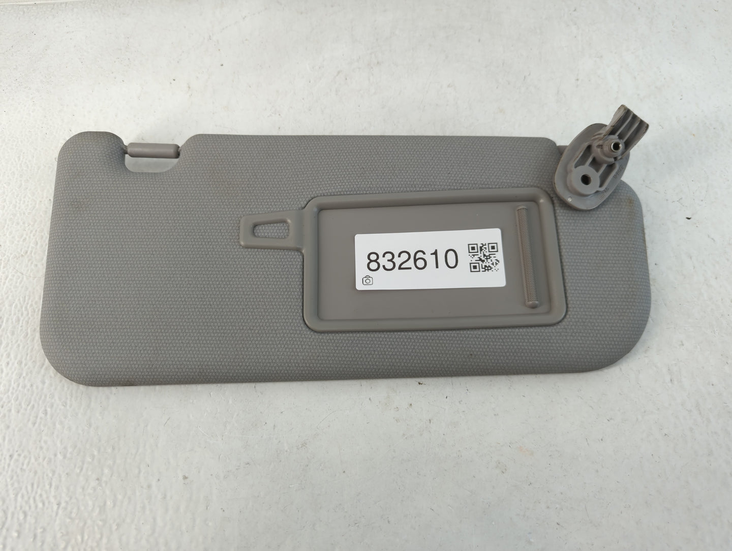 2012-2017 Kia Rio Sun Visor Shade Replacement Passenger Right Mirror Fits Fits 2012 2013 2014 2015 2016 2017 OEM Used Auto Parts - Oemusedautoparts1.com
