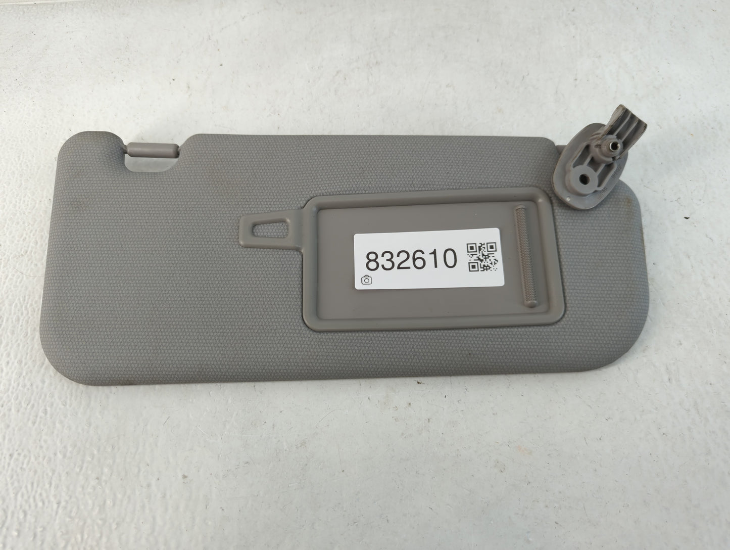2012-2017 Kia Rio Sun Visor Shade Replacement Passenger Right Mirror Fits Fits 2012 2013 2014 2015 2016 2017 OEM Used Auto Parts - Oemusedautoparts1.com