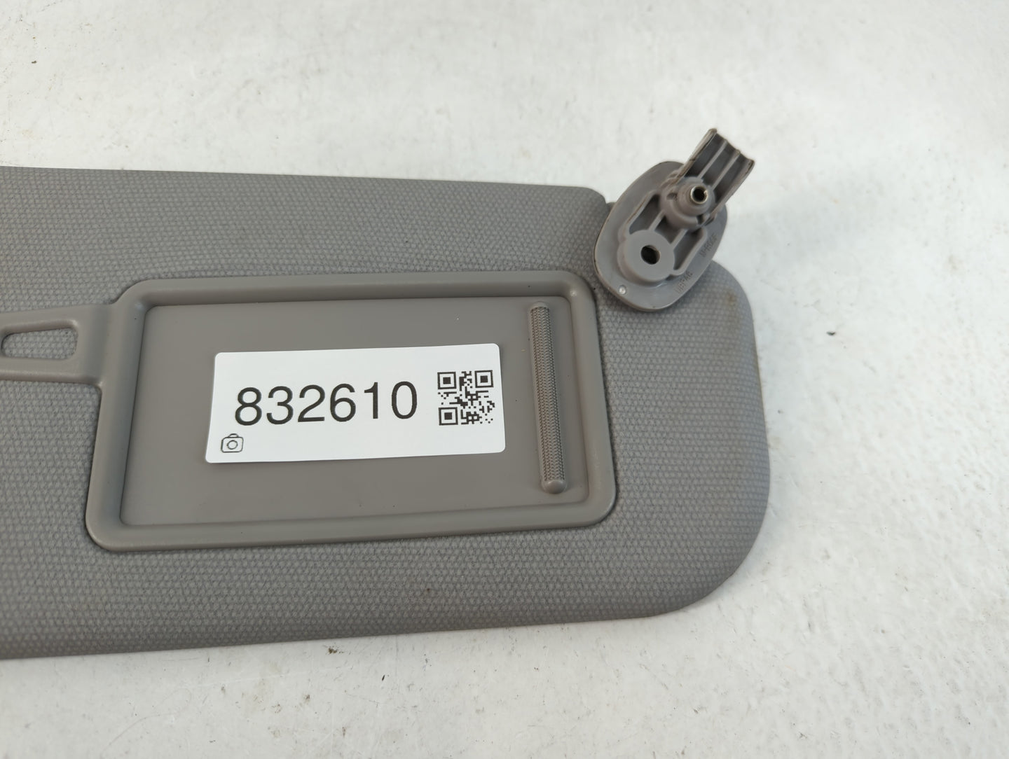 2012-2017 Kia Rio Sun Visor Shade Replacement Passenger Right Mirror Fits Fits 2012 2013 2014 2015 2016 2017 OEM Used Auto Parts - Oemusedautoparts1.com