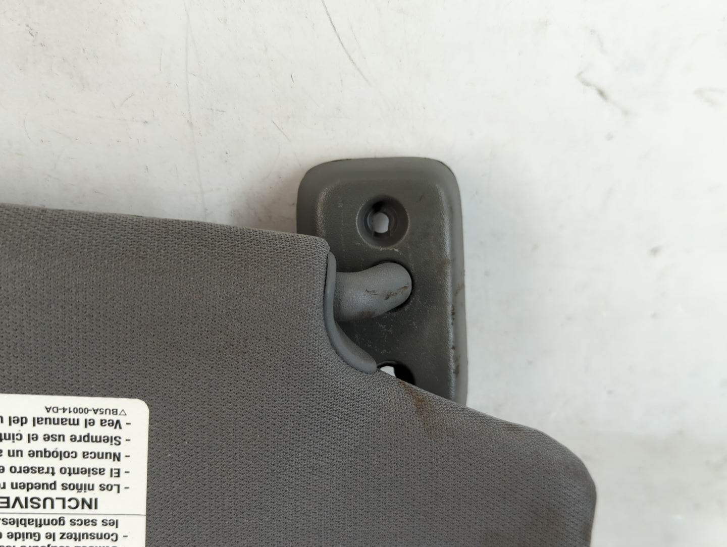 2011-2014 Ford F-150 Sun Visor Shade Replacement Driver Left Mirror Fits Fits 2011 2012 2013 2014 OEM Used Auto Parts - Oemusedautoparts1.com