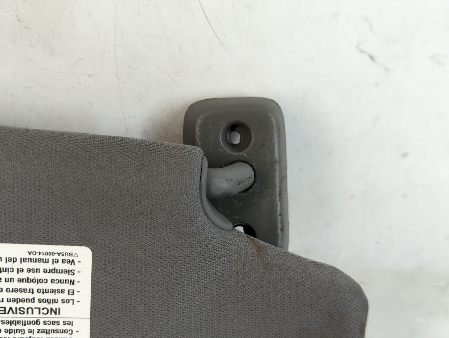 2011-2014 Ford F-150 Sun Visor Shade Replacement Driver Left Mirror Fits Fits 2011 2012 2013 2014 OEM Used Auto Parts - Oemusedautoparts1.com