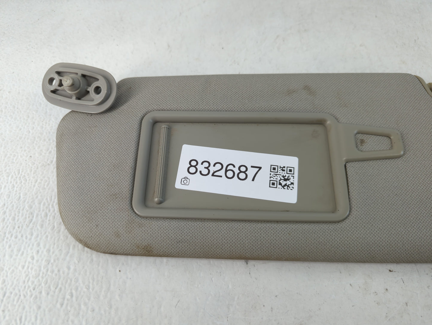 2014-2016 Kia Forte Sun Visor Shade Replacement Driver Left Mirror Fits Fits 2014 2015 2016 OEM Used Auto Parts - Oemusedautoparts1.com