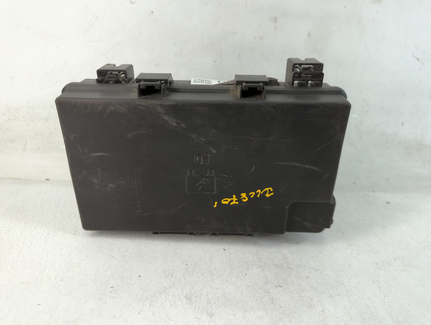 2016 Dodge Ram 1500 Fusebox Fuse Box Panel Relay Module P/N:68322371AD Fits OEM Used Auto Parts - Oemusedautoparts1.com