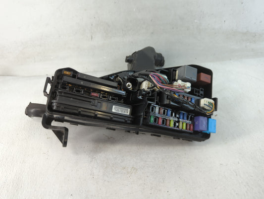 2012-2017 Toyota Camry Fusebox Fuse Box Panel Relay Module P/N:82720-33301 82662-06170 Fits Fits 2012 2013 2014 2015 2016 2017 OEM Used Auto Parts