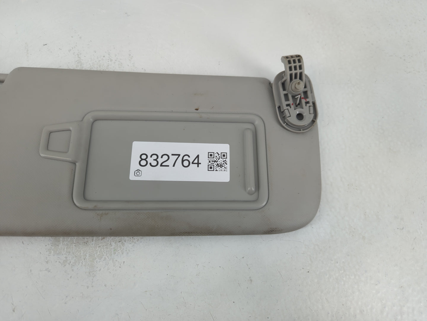 2019-2021 Kia Forte Sun Visor Shade Replacement Passenger Right Mirror Fits Fits 2019 2020 2021 OEM Used Auto Parts - Oemusedautoparts1.com