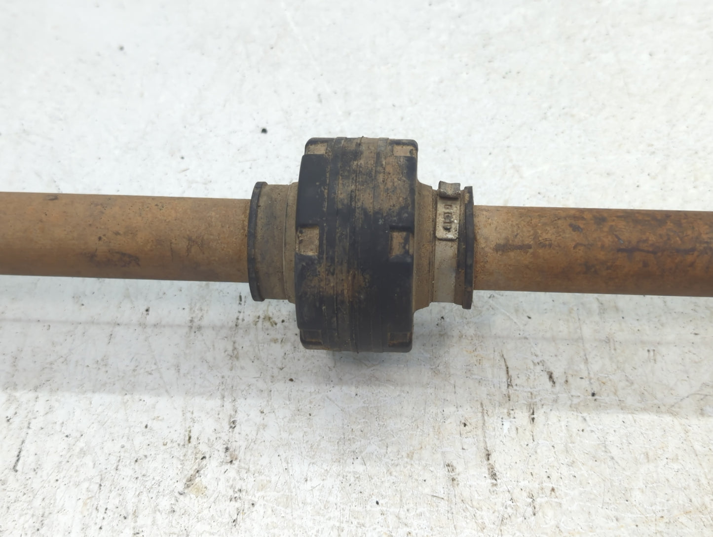 2008 Chrysler Voyager Axle Shaft Front Driver Cv C/v - Oemusedautoparts1.com