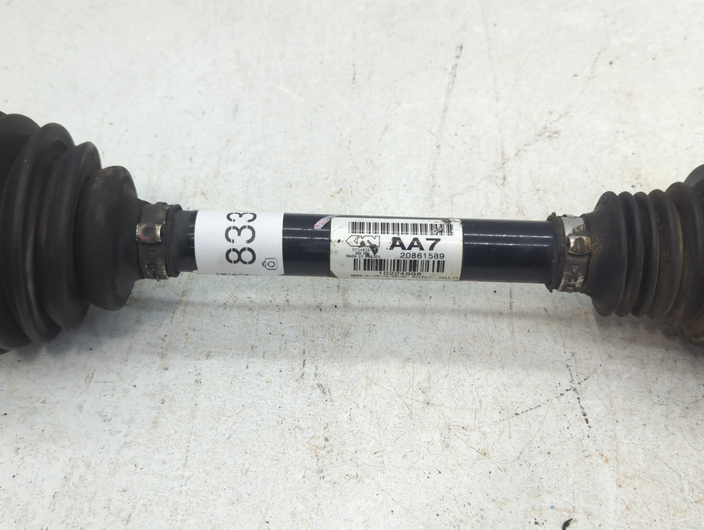 2010-2011 Cadillac Srx Axle Shaft Front Driver Cv C/v - Oemusedautoparts1.com