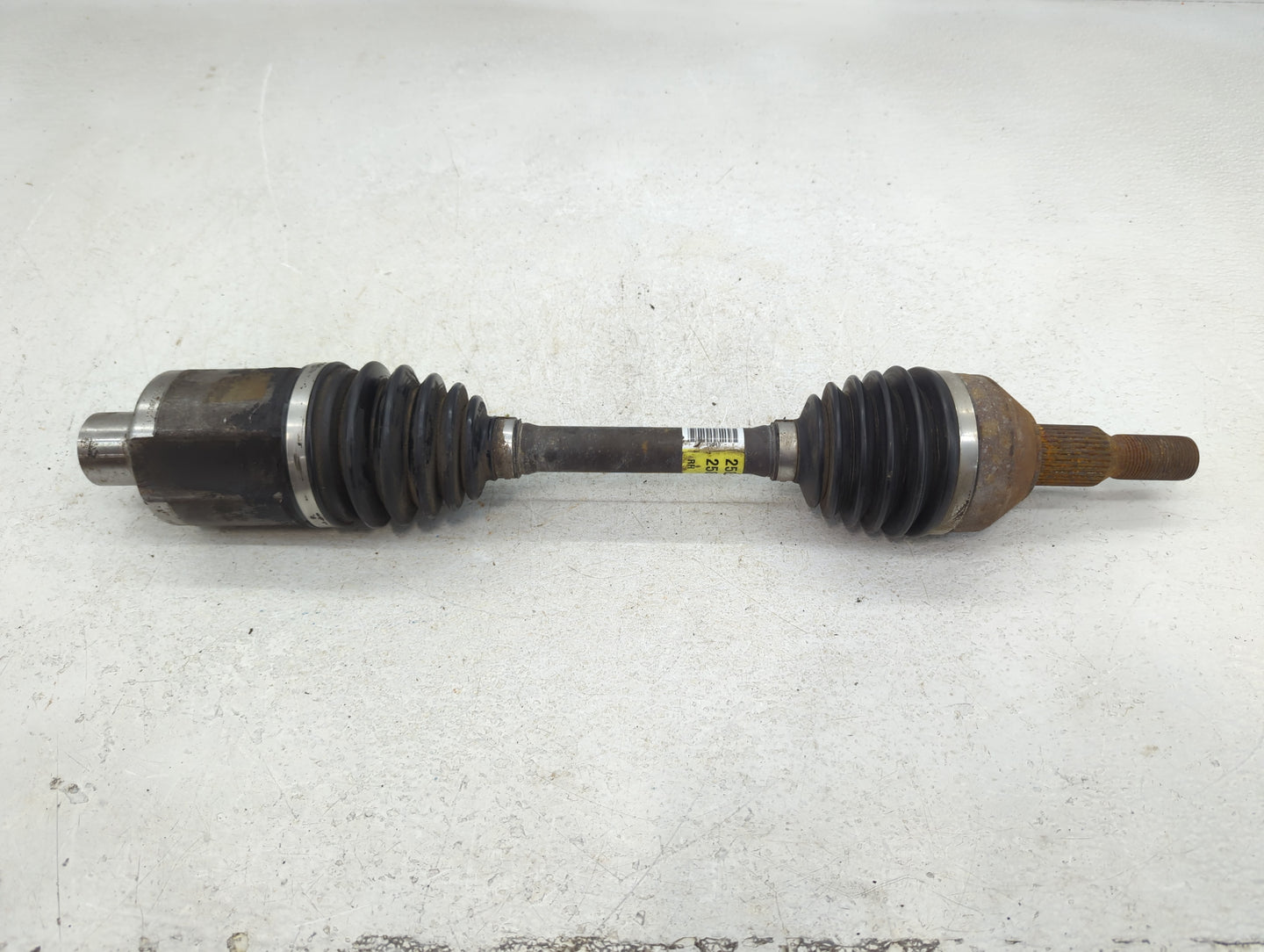 2007-2017 Gmc Acadia Axle Shaft Front Passenger Cv C/v - Oemusedautoparts1.com
